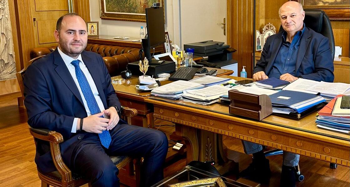 Συνάντηση Λάκη Βασιλειάδη με Υπουργό Αγροτικής Ανάπτυξης: «Παγετός 2025 για Προκαταβολές , δίκαιες και άμεσες αποζημιώσεις σε όλα τα προϊόντα, για παραμορφωμένα και βροχοπτώσεις 2024»