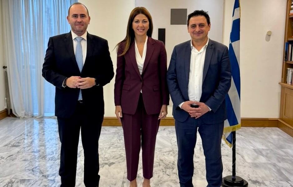 Συνάντηση Λάκη Βασιλειάδη με Υπουργό Παιδείας: «Θετική η υπουργός για την δημιουργία καλλιτεχνικού σχολείου στην Έδεσσα – Συντονίζουμε τις ενέργειές μας για την εξεύρεση χρηματοδότησης»