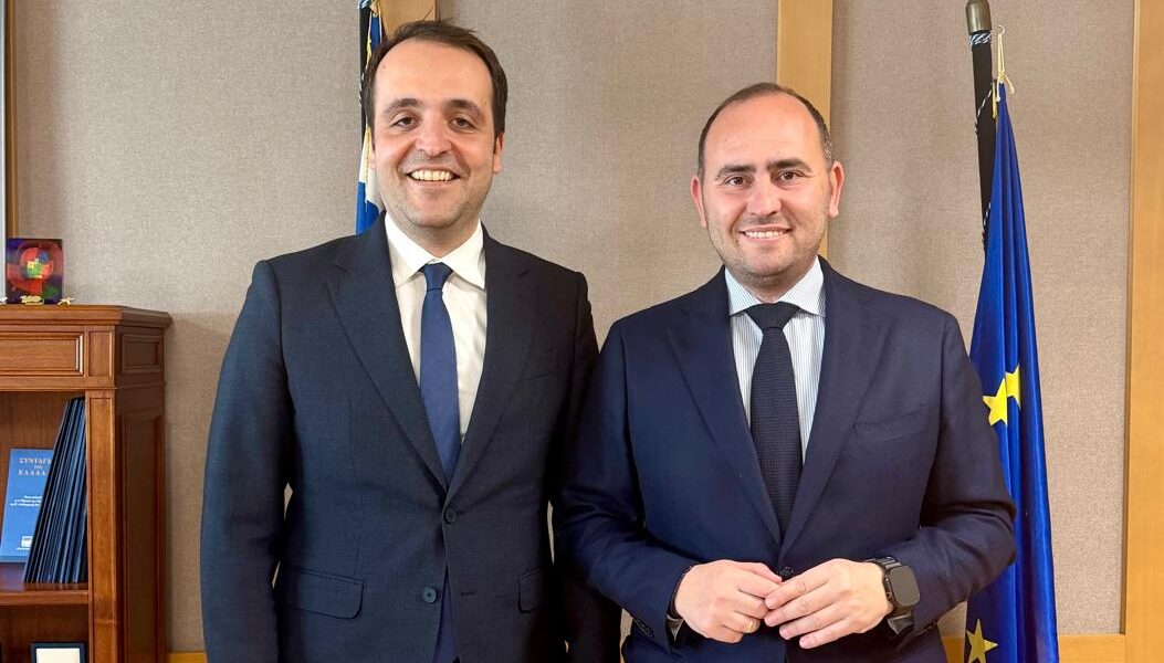 Συνάντηση Λάκη Βασιλειάδη με Υφυπουργό Ψηφιακής Διακυβέρνησης